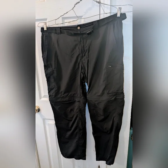 Columbia Men's Black Silver Ridge Utility Convertible Pants - Picture 5 of 6